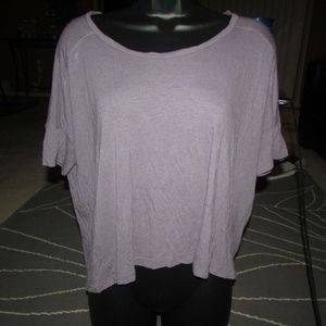 FOREVER 21 BABY PURPLE SHORT SLEEVE CROP TOP SHIRT
